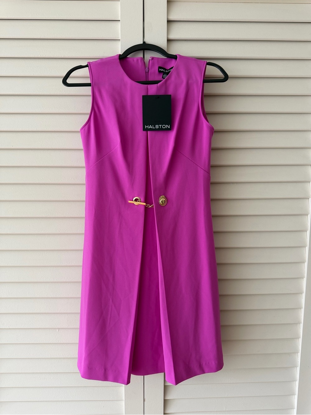 Halston Heritage Fuchsia Sleeveless Shift Dress with Gold Hardware